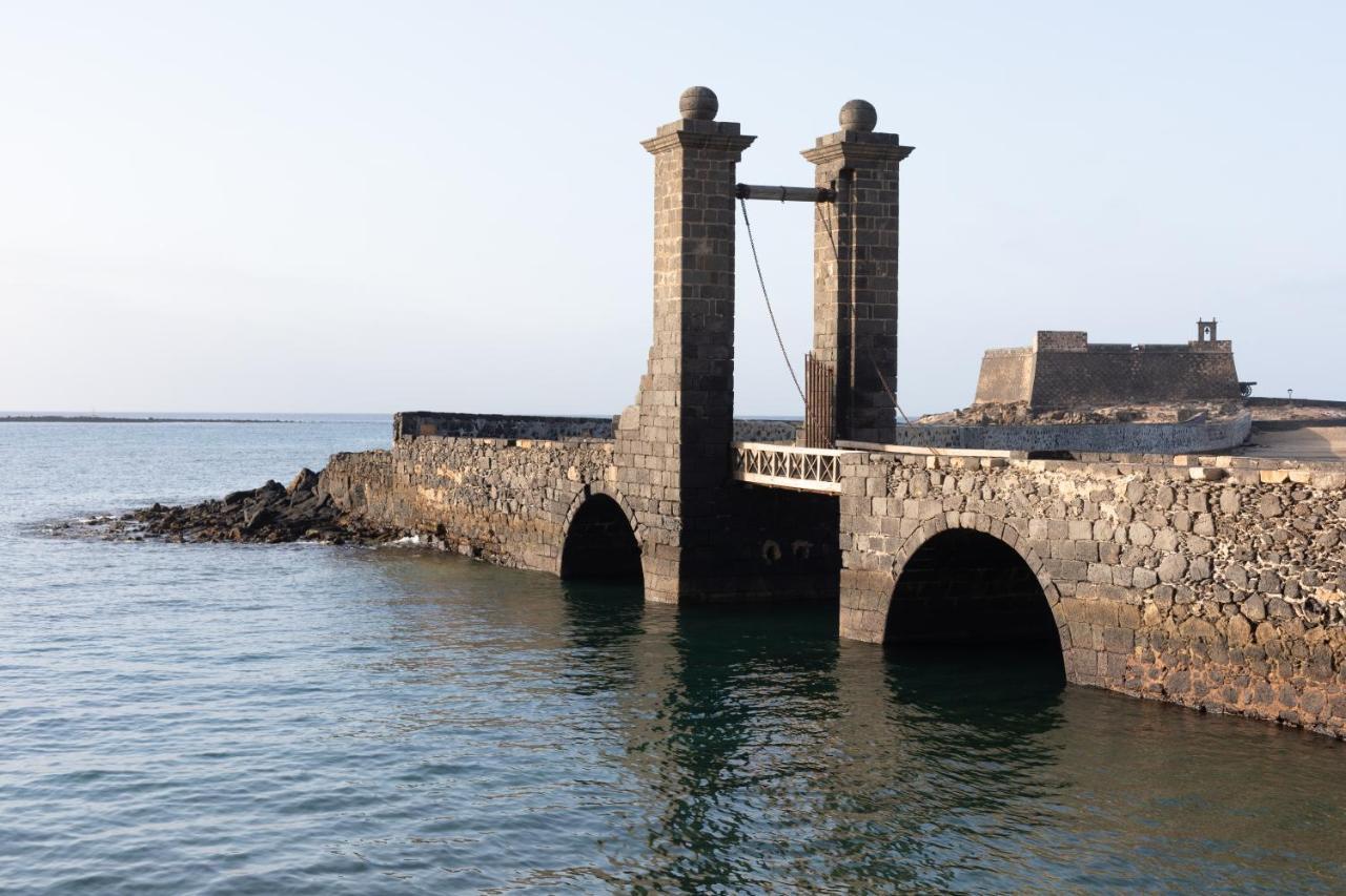 Rooms&Suites Loft 2H Deluxe Edition Arrecife Buitenkant foto